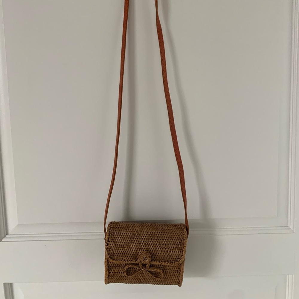 Bembien Lily crossbody wicker bag